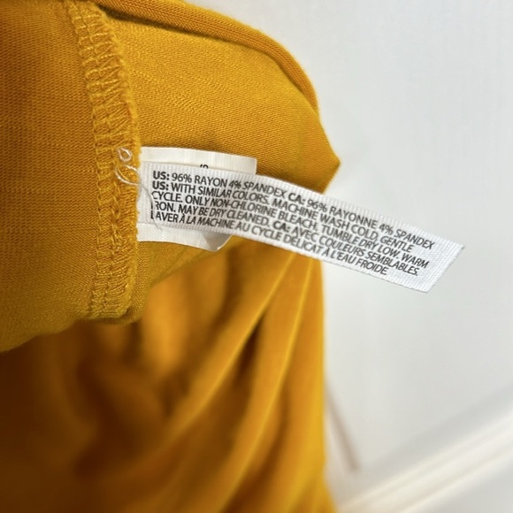 Soma Weekend Sleeveless Top Women's‎ XS Mustard Yellow Casual Beachy - Picture 6 of 6